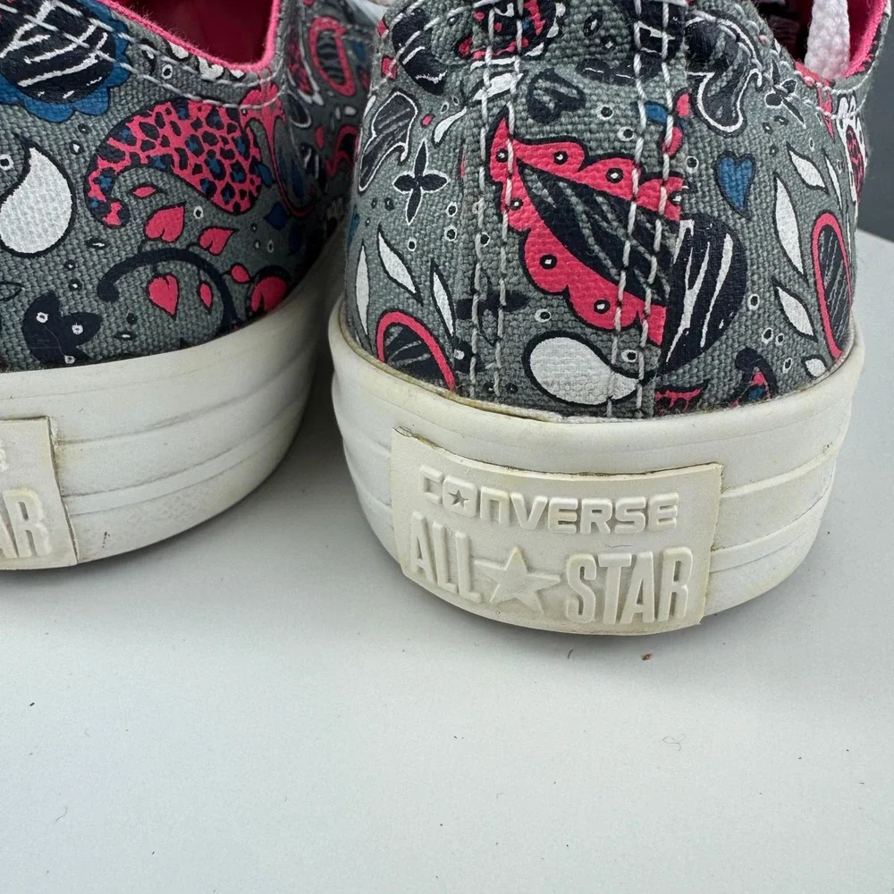 Converse Chuck Taylor All Star Womens Size 8 Paisley Pink Gray Low Top Sneaker